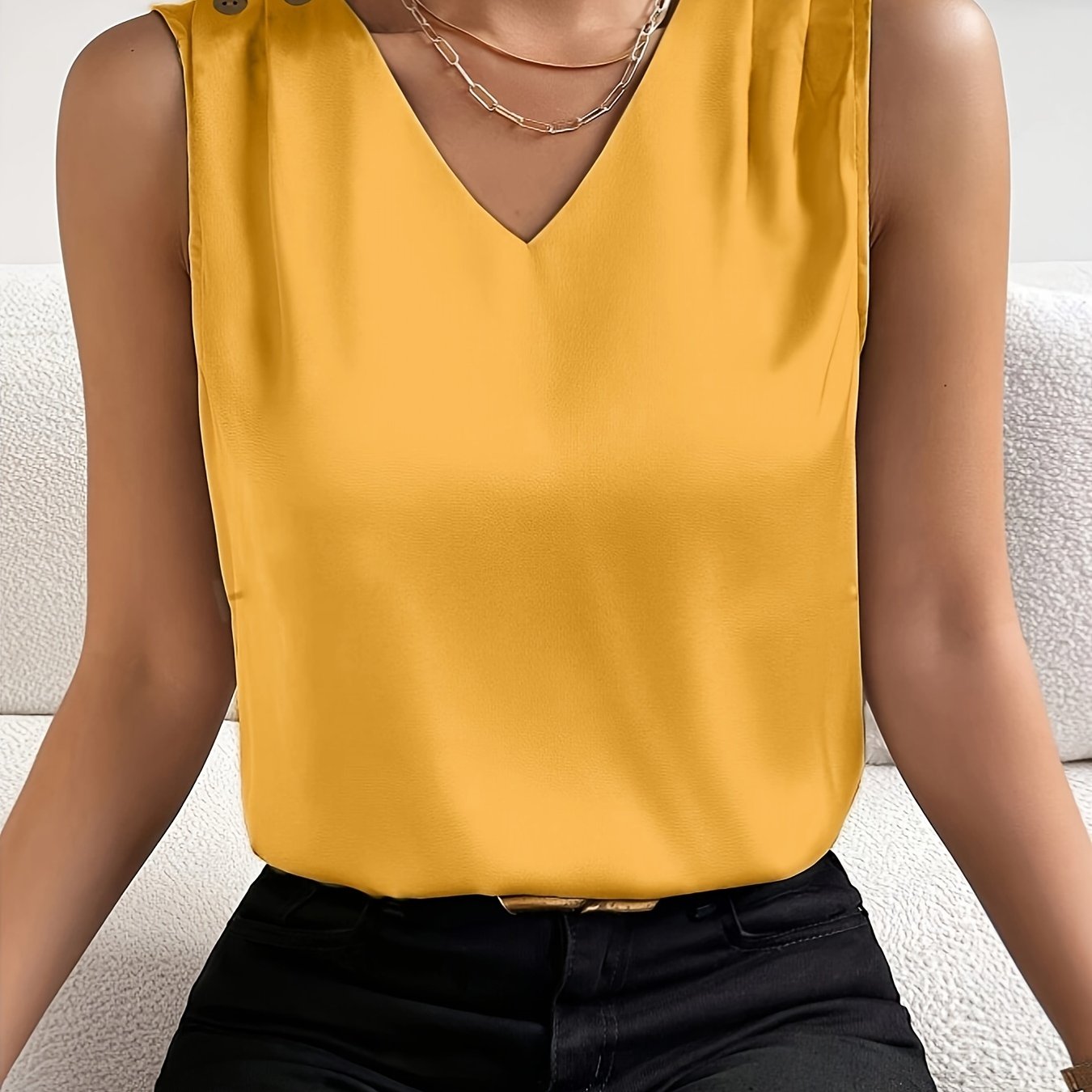 Zafira - Luxe Zomer V-Hals Mouwloze Top met Stijlvolle Knopen en Ademend Design