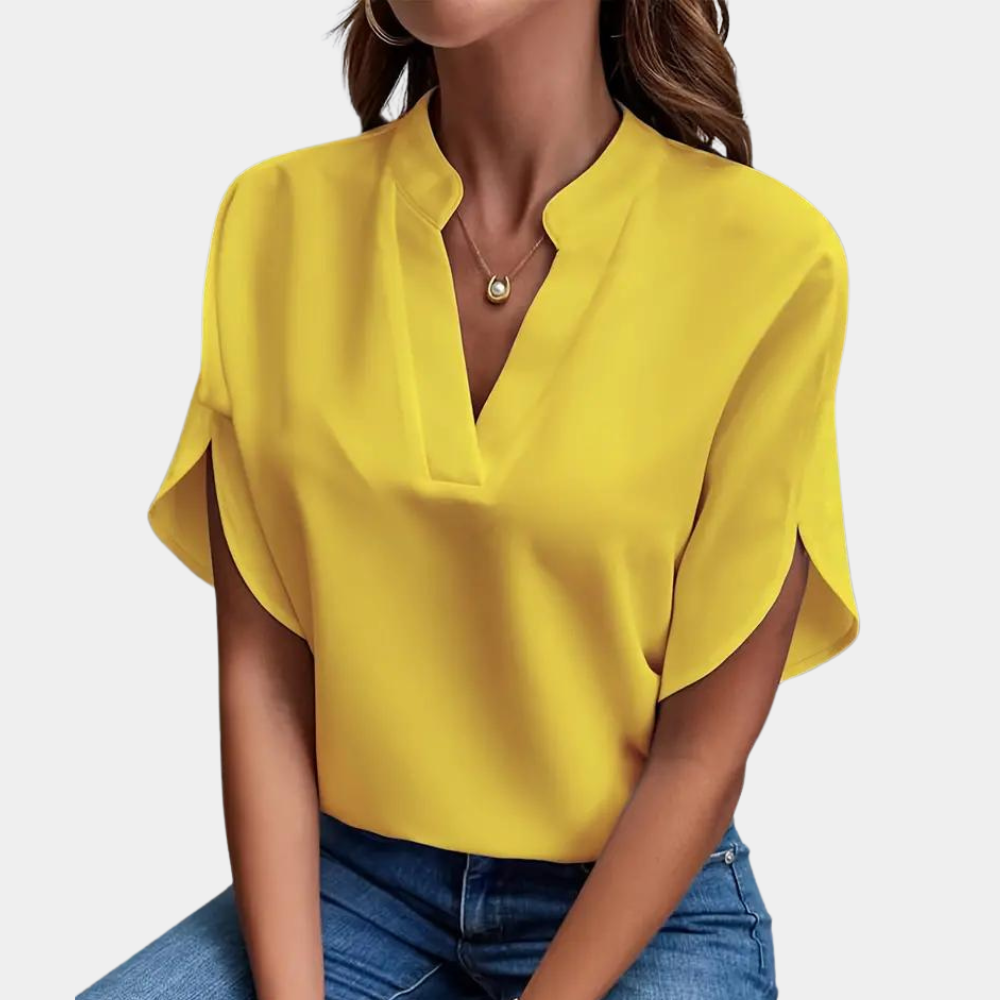 Solenara – Elegante gebreide damesjurk met boothals en ceintuur