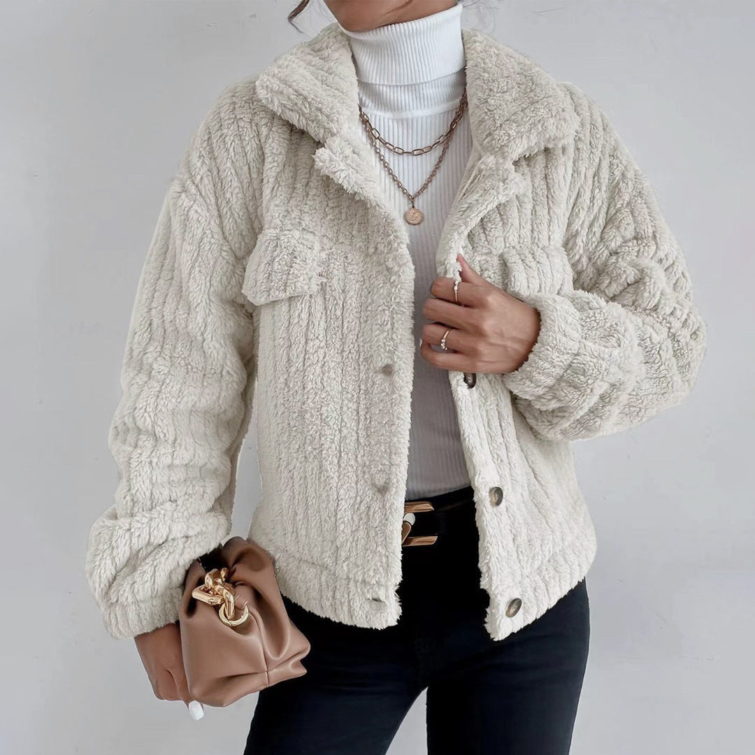 Elandra – Elegante Teddy Jas met Praktische Zakken