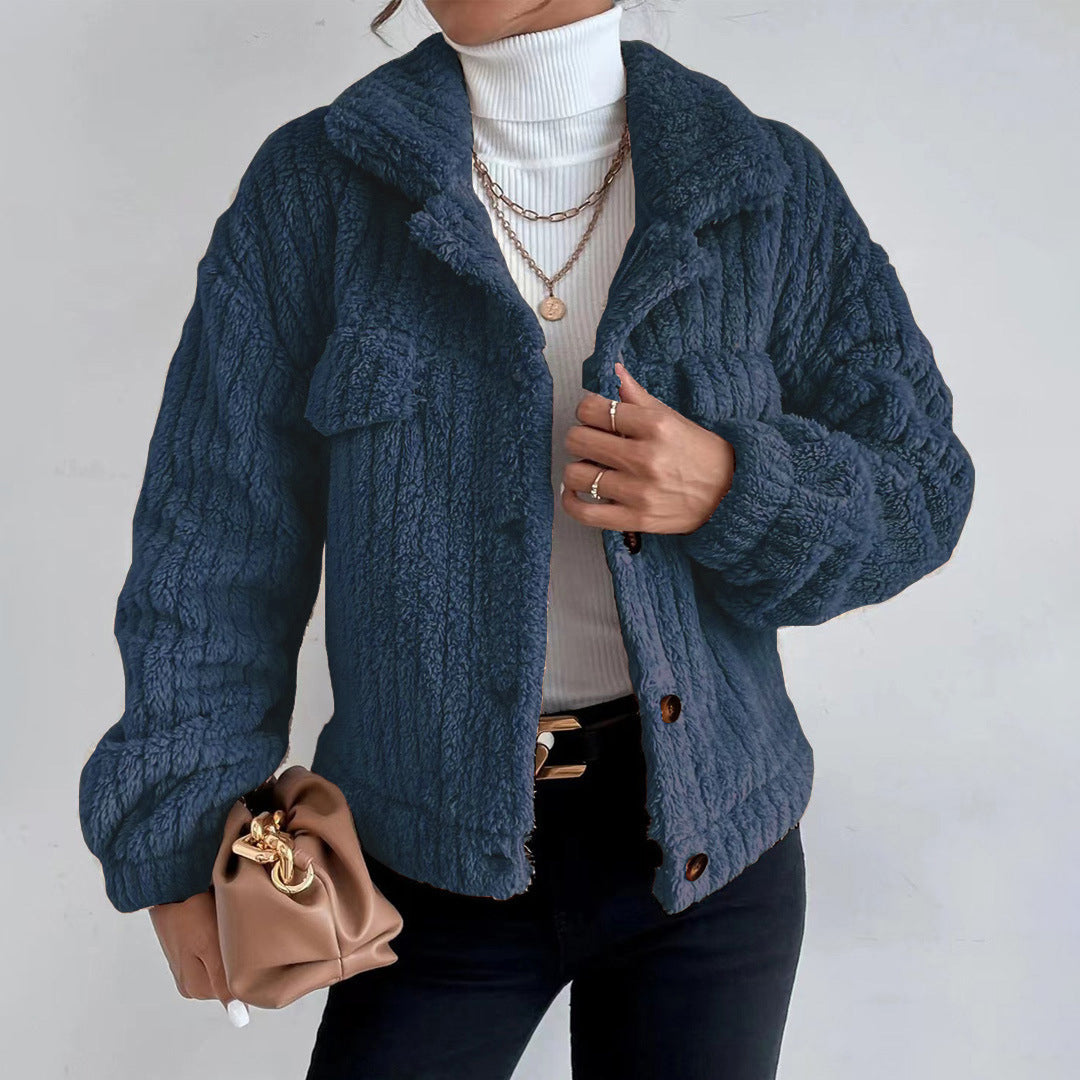 Elandra – Elegante Teddy Jas met Praktische Zakken