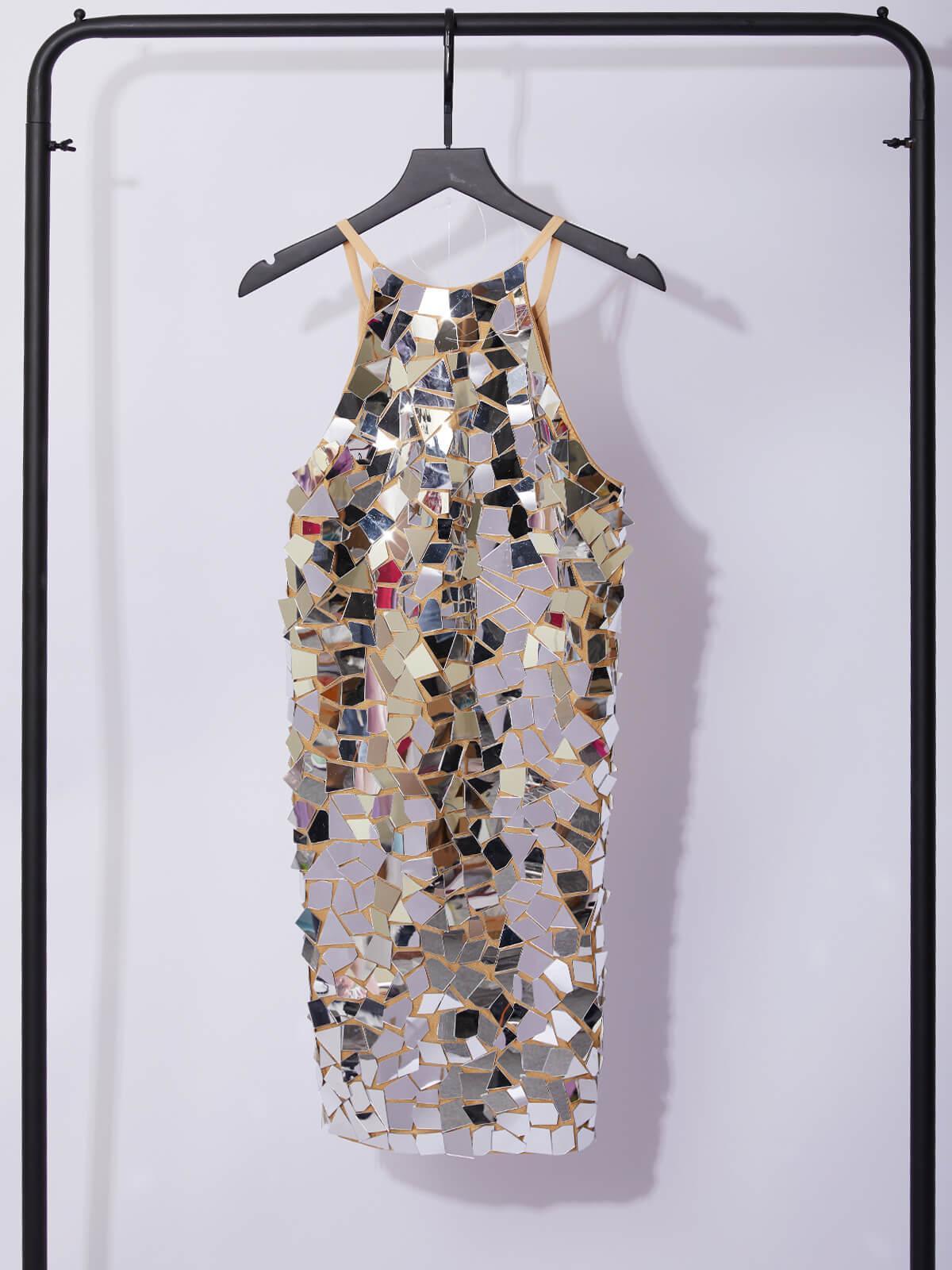 Luna - Mini Bodycon Jurk met April Spiegeltjes Mozaïekprint voor een Feestelijke Look