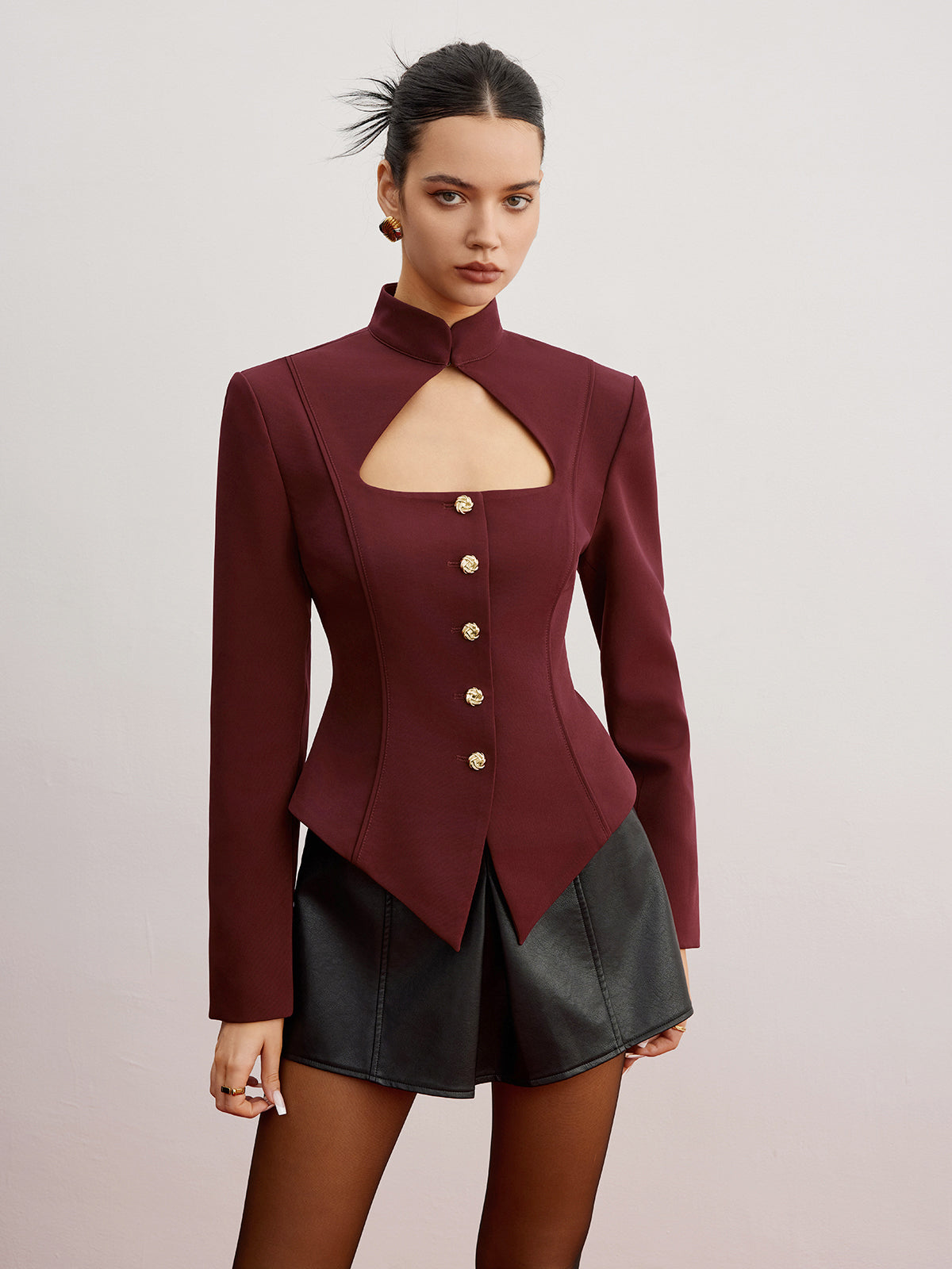 Marvella Slanke Blazer met Schoudervullingen – Elegant, Gestructureerd en Tijdloos Stijlvol