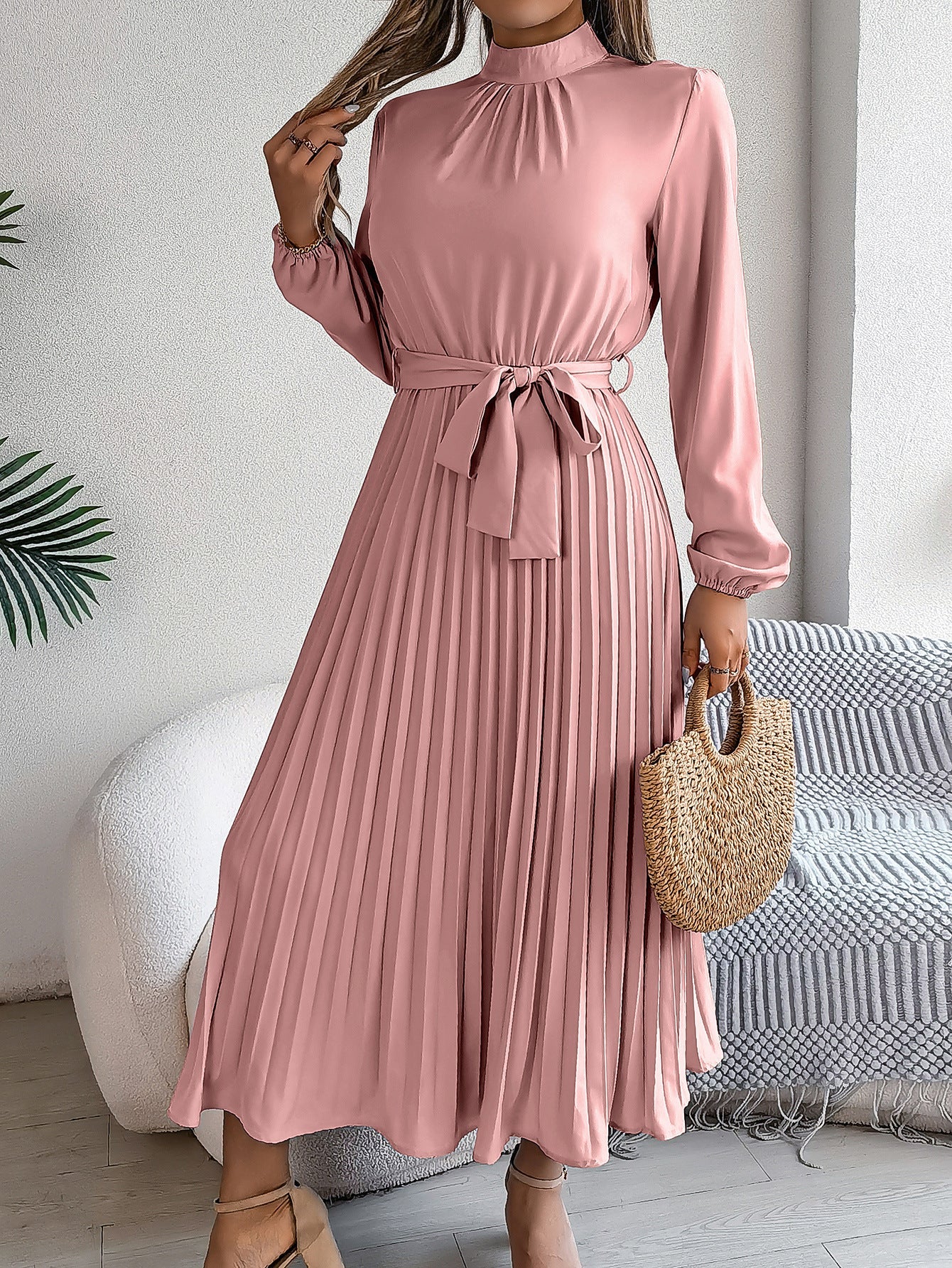 Jurk Dames met Opstaande Kraag en Geplooide Rok – Elegant & Veelzijdig