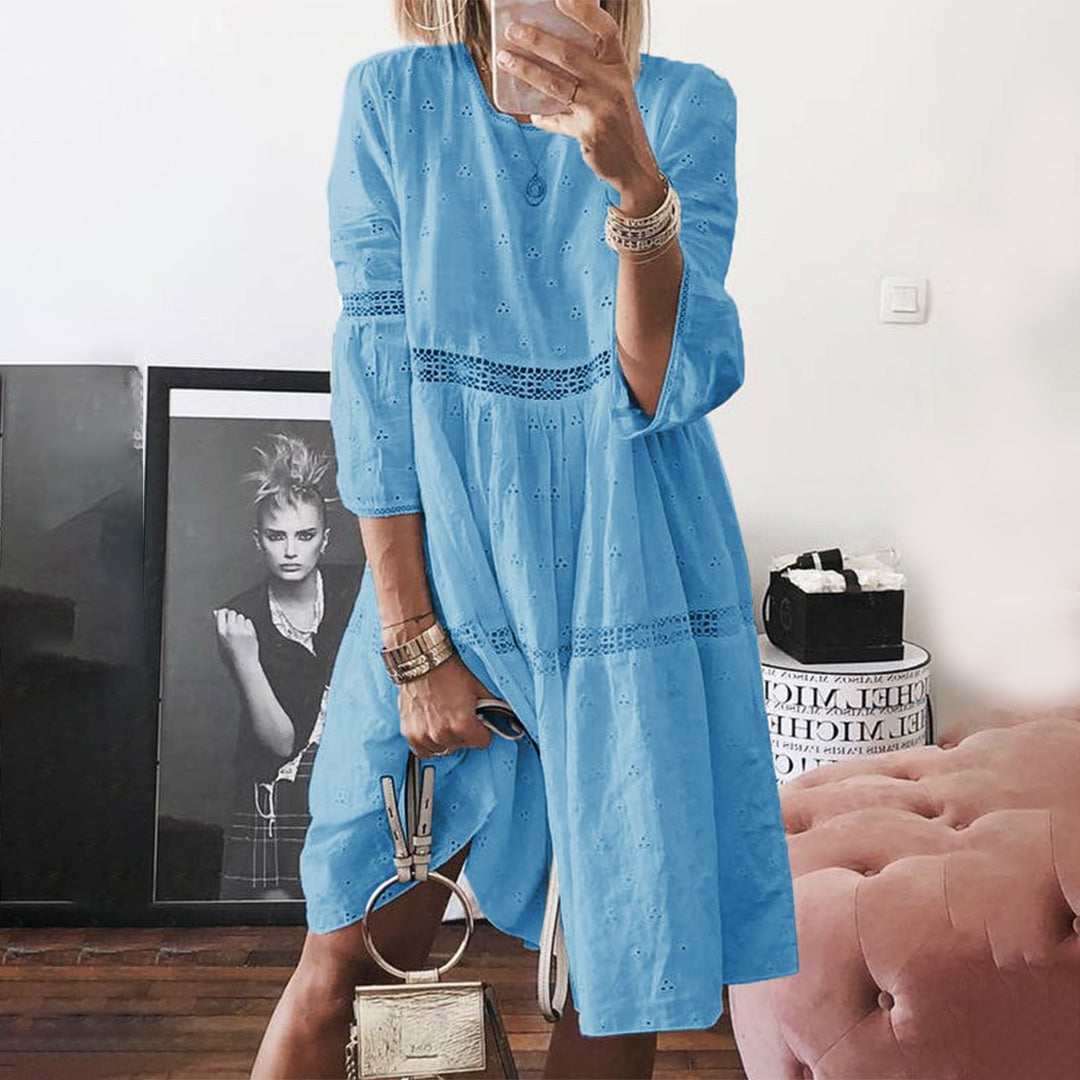 Caelina – Kanten Zomerjurk met Comfortabele Pasvorm en Verfijnde Details