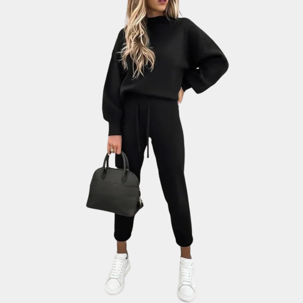 Elvanna – Tweedelige Loungeset met Elegante Pasvorm en Zachte Luxe