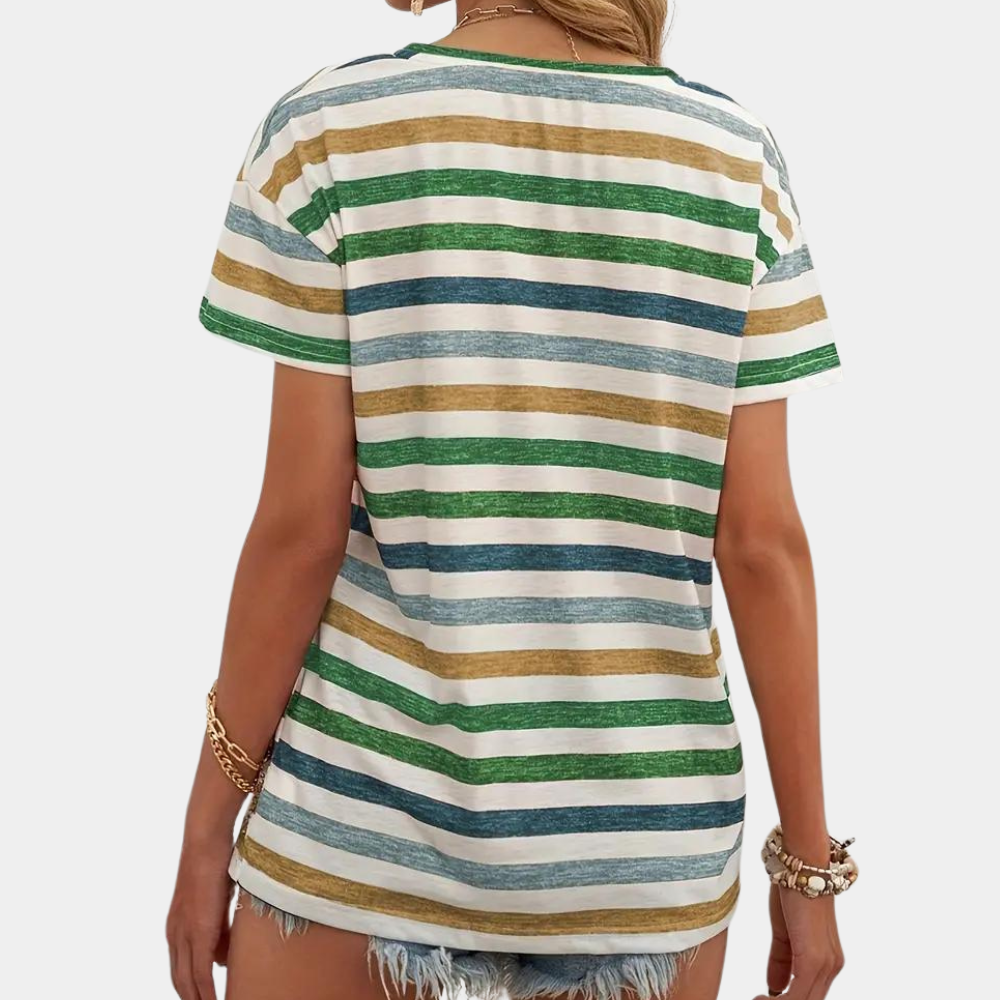 Lioraya – Gestreept dames T-shirt met flatterende pasvorm en tijdloze charme