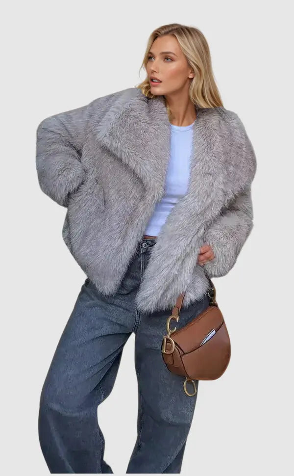 Alvéra Bontjas – Tijdloze Luxe in Elke Beweging