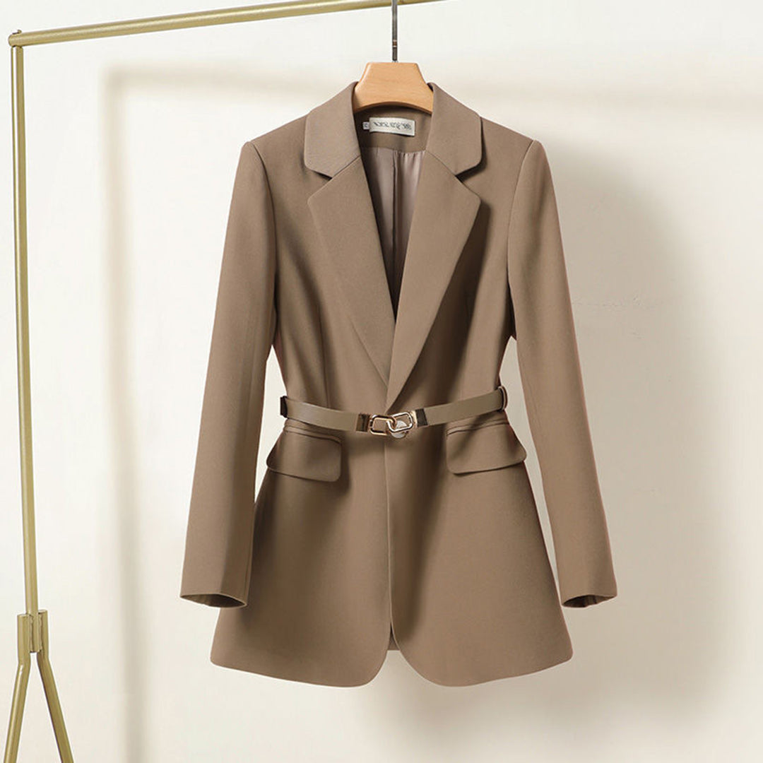 Elayne Lange Blazer met Riem – Tijdloze Elegantie voor de Moderne Vrouw