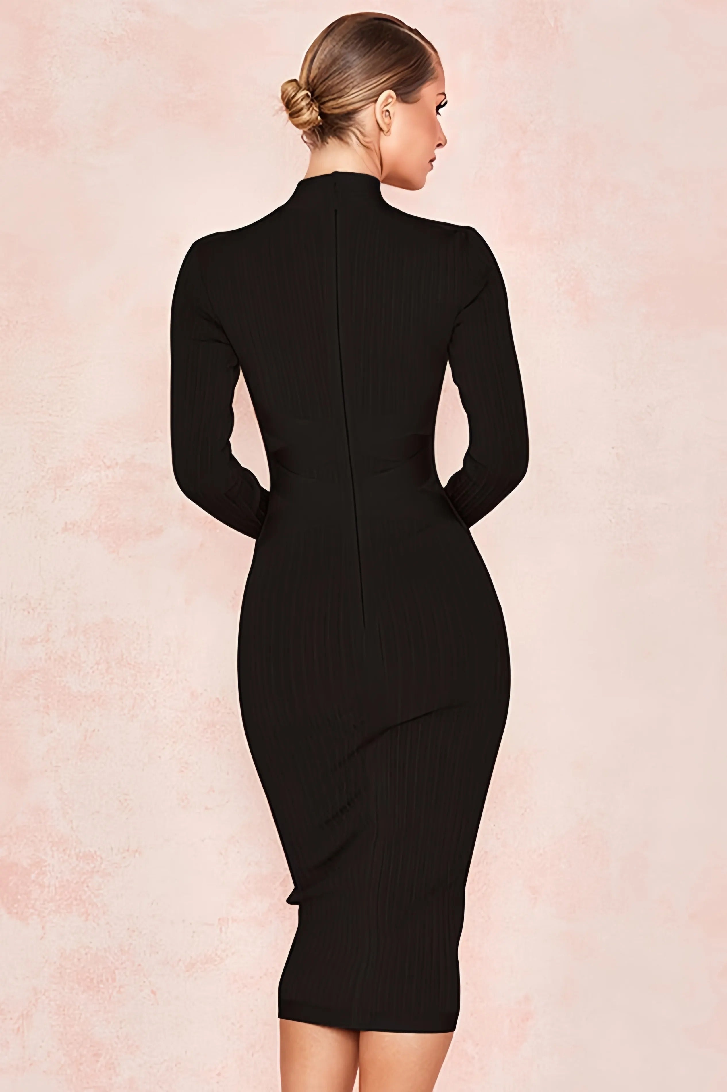 Selvara – Midi-Jurk met Opstaande Kraag en Elegante Pasvorm