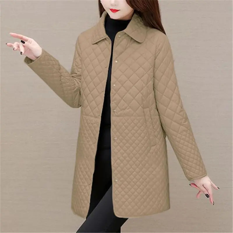 Camille Quilted Coat – gewatteerde damesjas met ruitmotief en tijdloze elegantie