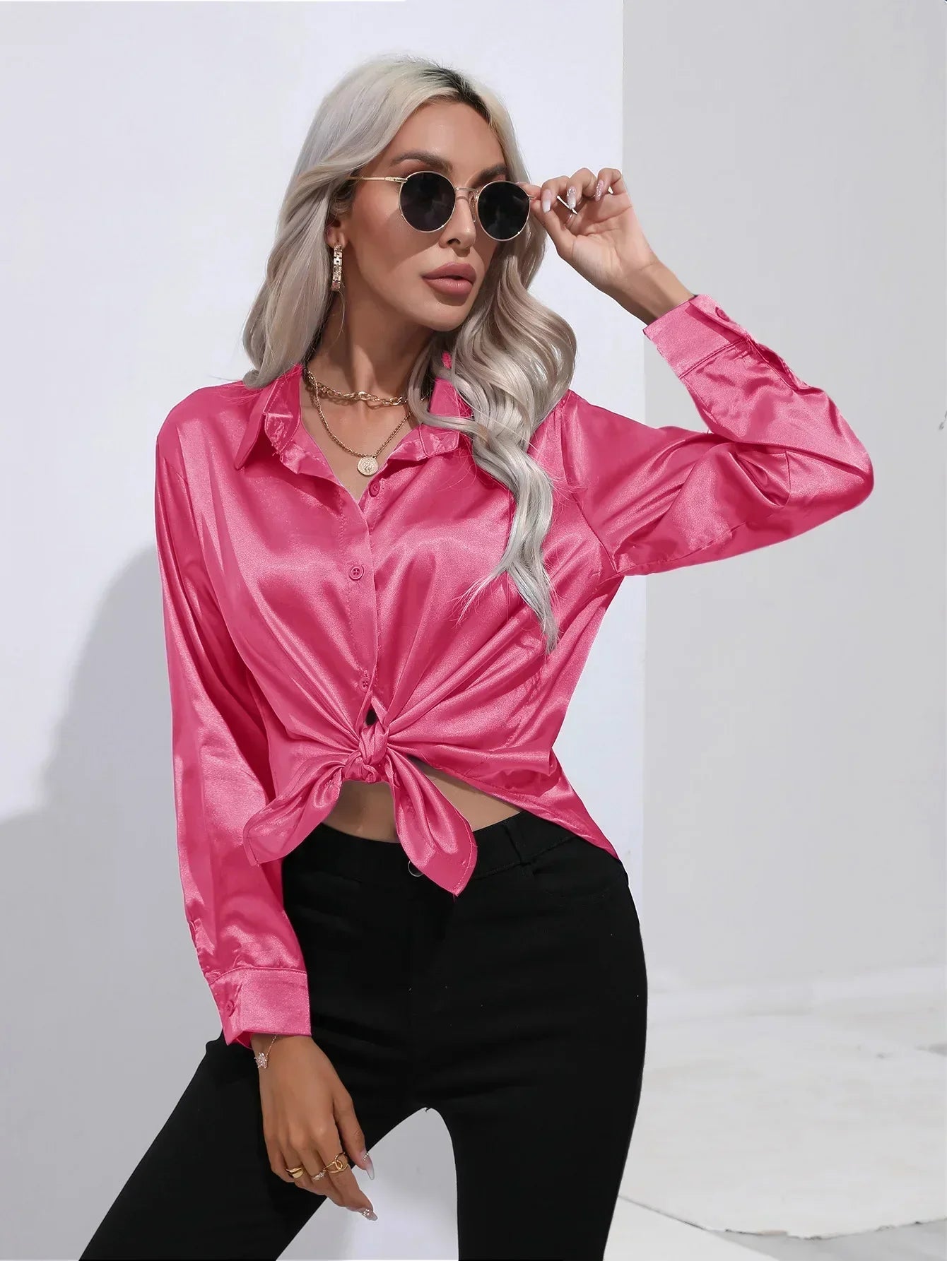 Serenya – Satijnen Blouse met Lange Mouwen, Elegant & Tijdloos voor Kantoor en Events