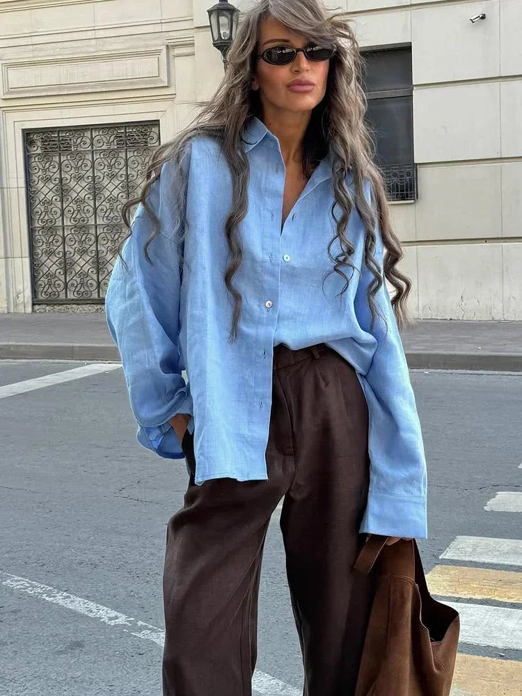 Elayna – Oversized Damesblouse met Klassieke Kraag en Lichte Fit