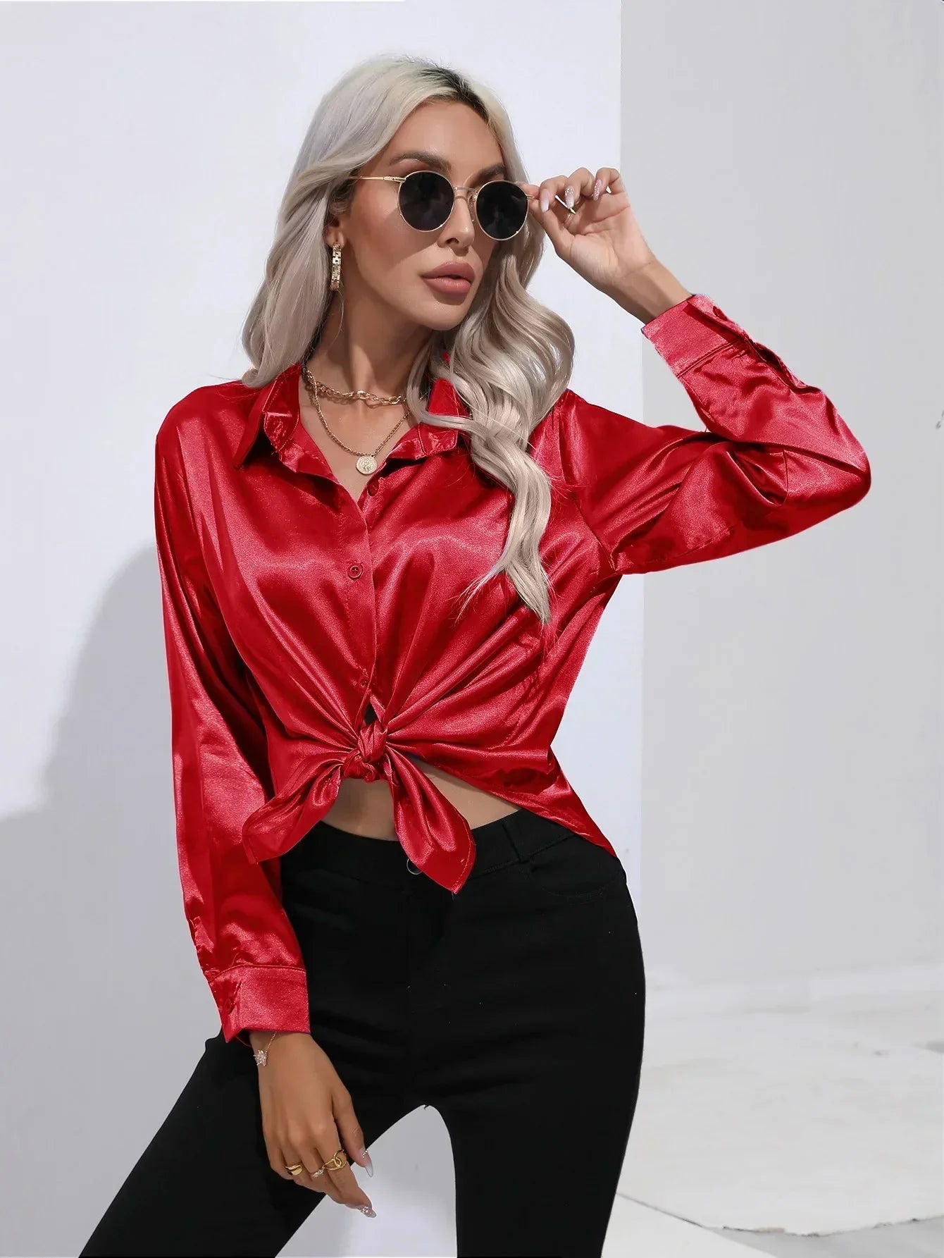 Serenya – Satijnen Blouse met Lange Mouwen, Elegant & Tijdloos voor Kantoor en Events