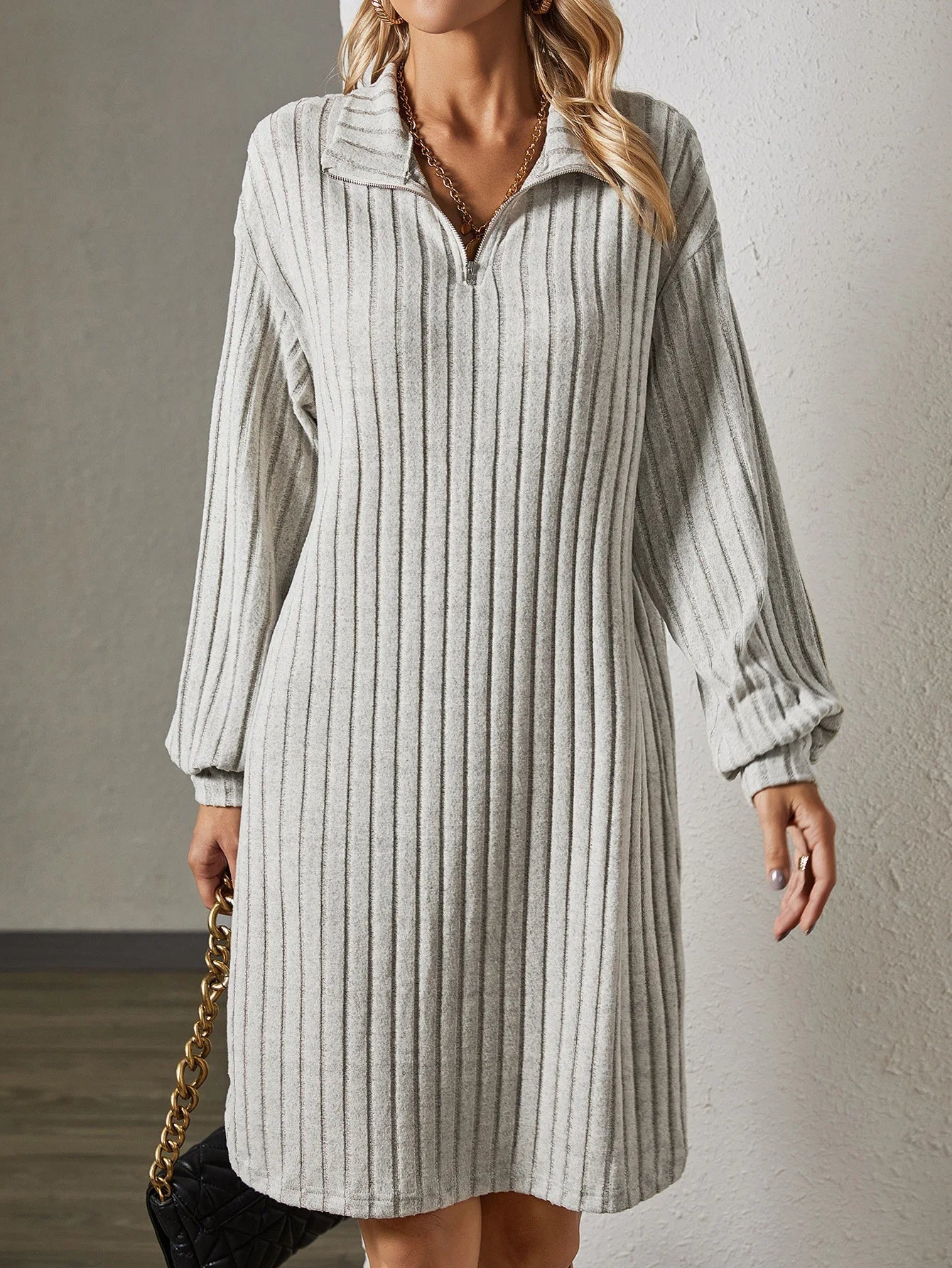 Amara – Gebreide Elegante Trui Jurk met Luxe Uitstraling en Tijdloze Stijl