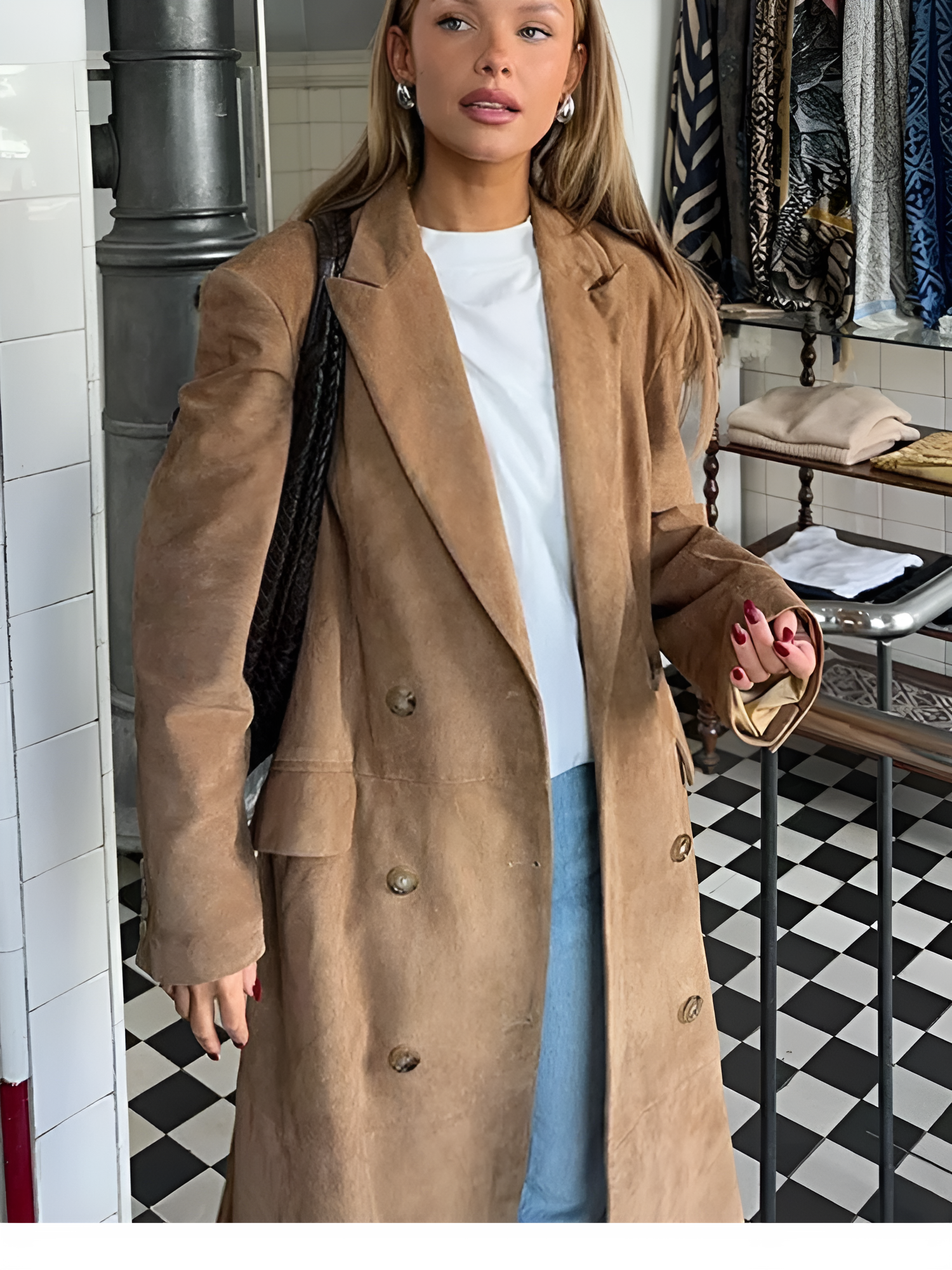 Leona Herfstmantel – Tijdloze Elegantie met Warme Luxe