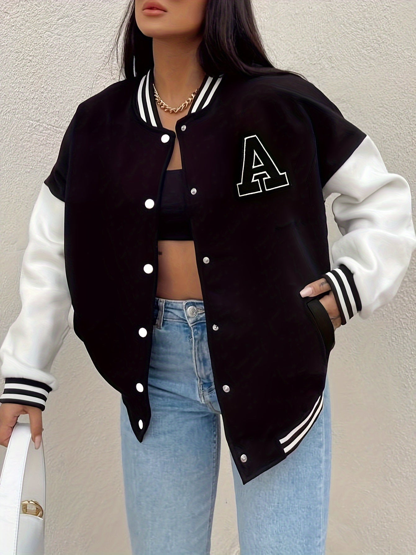 Leonie Varsity Jas – Sportieve Class met een Stijlvolle Twist
