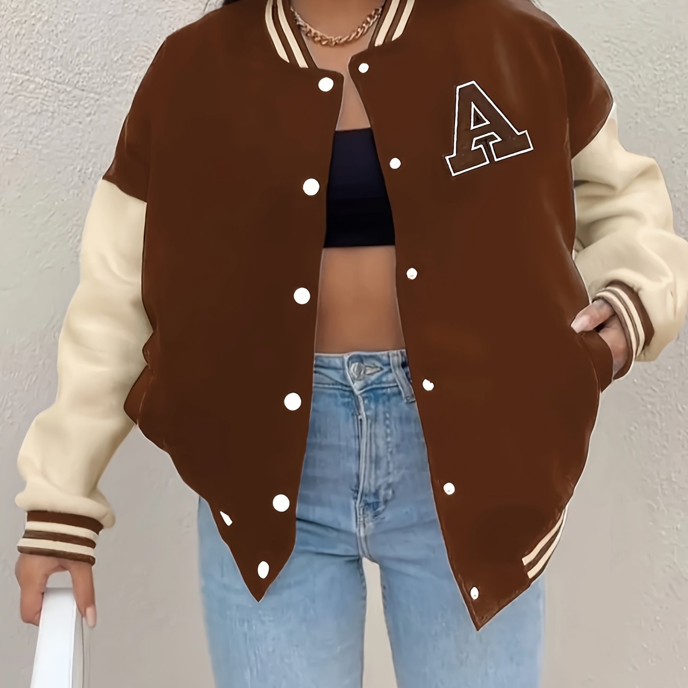 Leonie Varsity Jas – Sportieve Class met een Stijlvolle Twist