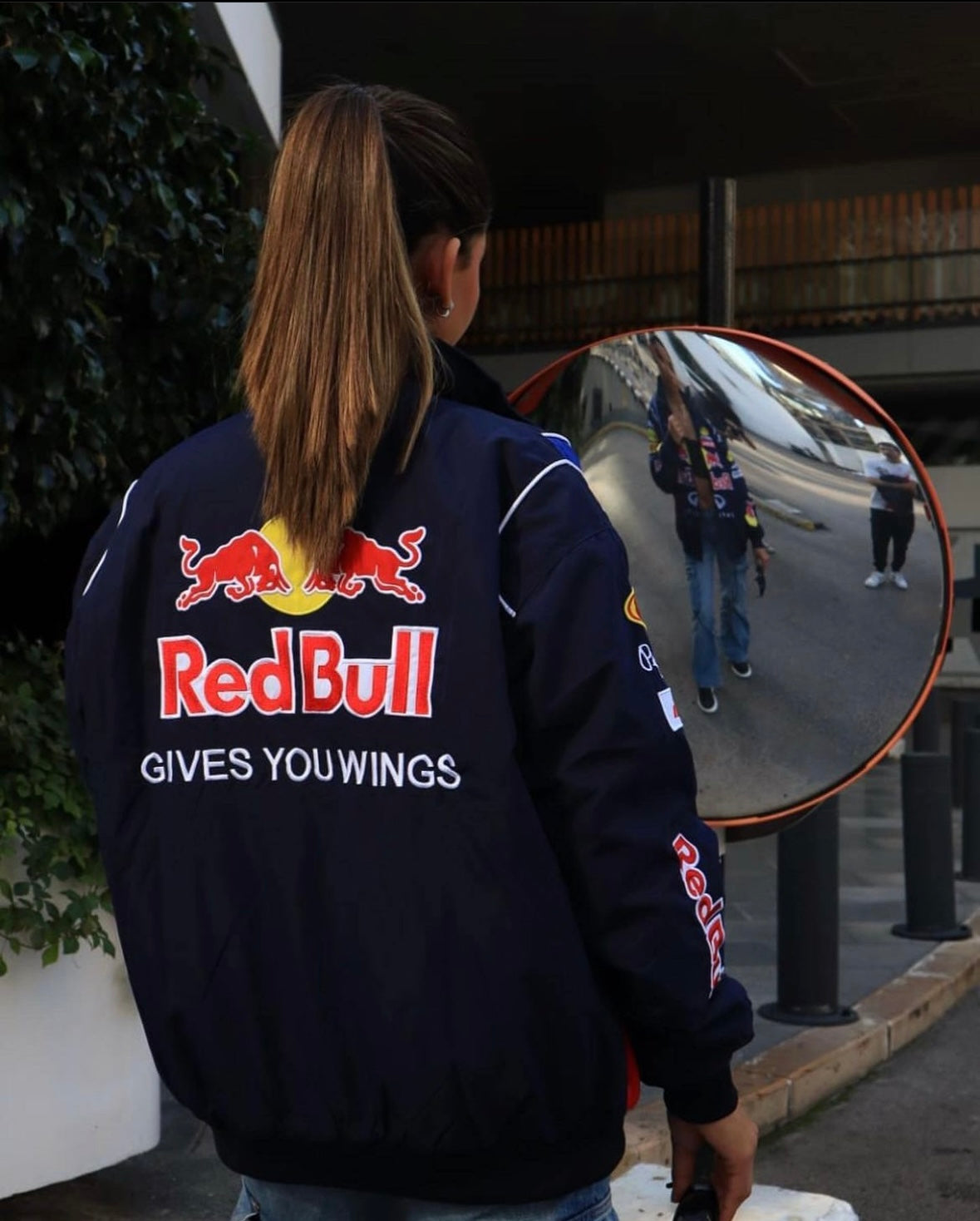 Liora Retro Racing Jacket – Iconische Snelheid, Tijdloze Stijl