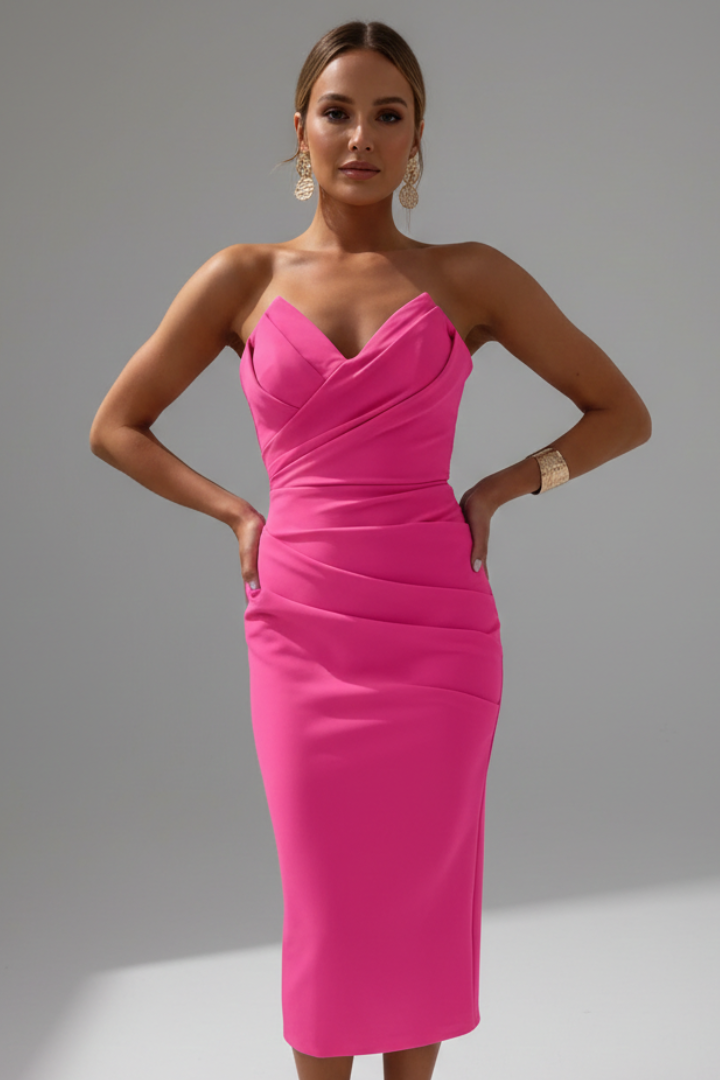 Elegante strapless midi jurk met geplooide pasvorm voor dames