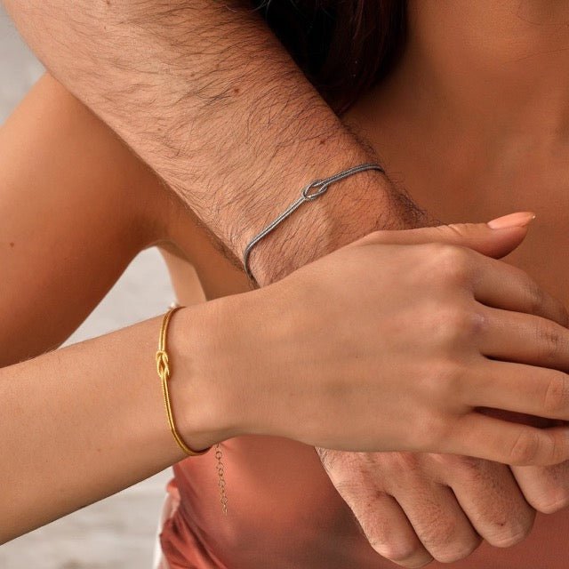 Seraphina - Elegante Liefdesknoop Armband van Hoogwaardige Kralen voor een Tijdloze Look