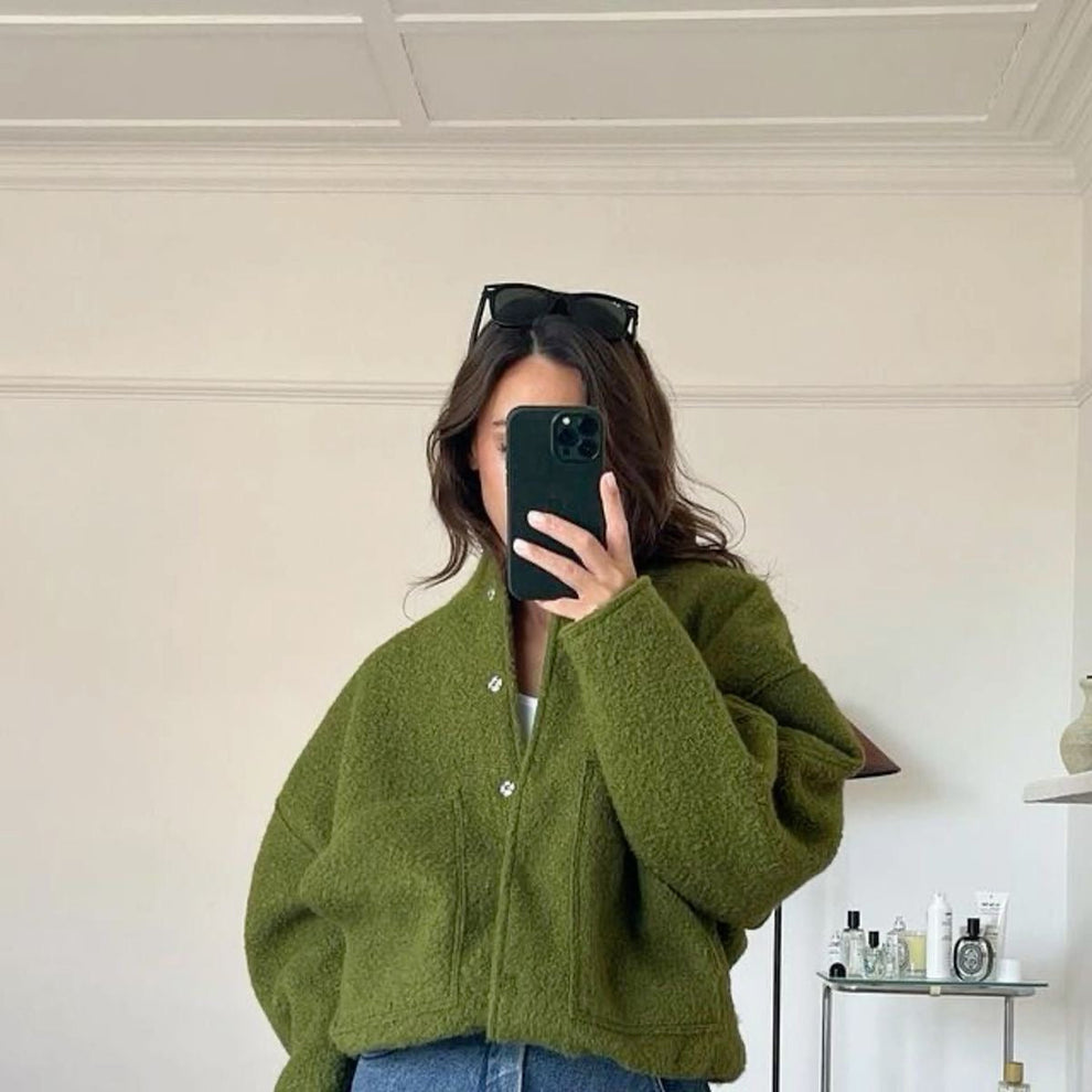 Calviora – Oversized bomberjack voor dames met trendy en moderne uitstraling