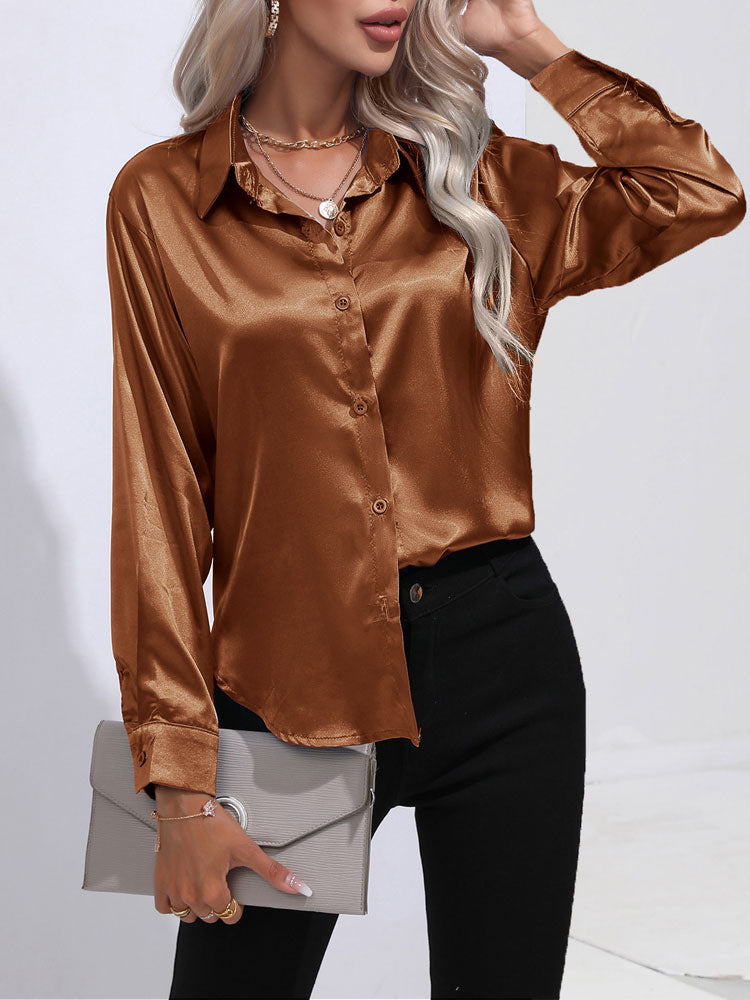 Calenra – Satijnen Blouse met Glans en Klassieke Knopen voor Verfijnde Comfort