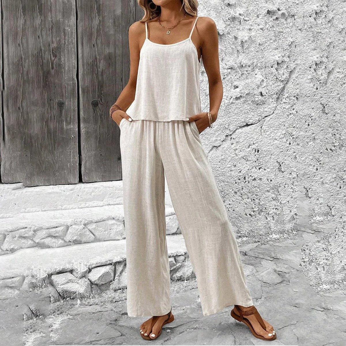 Elaris – Minimalistische dames zomerset met elegante top en rechte broek