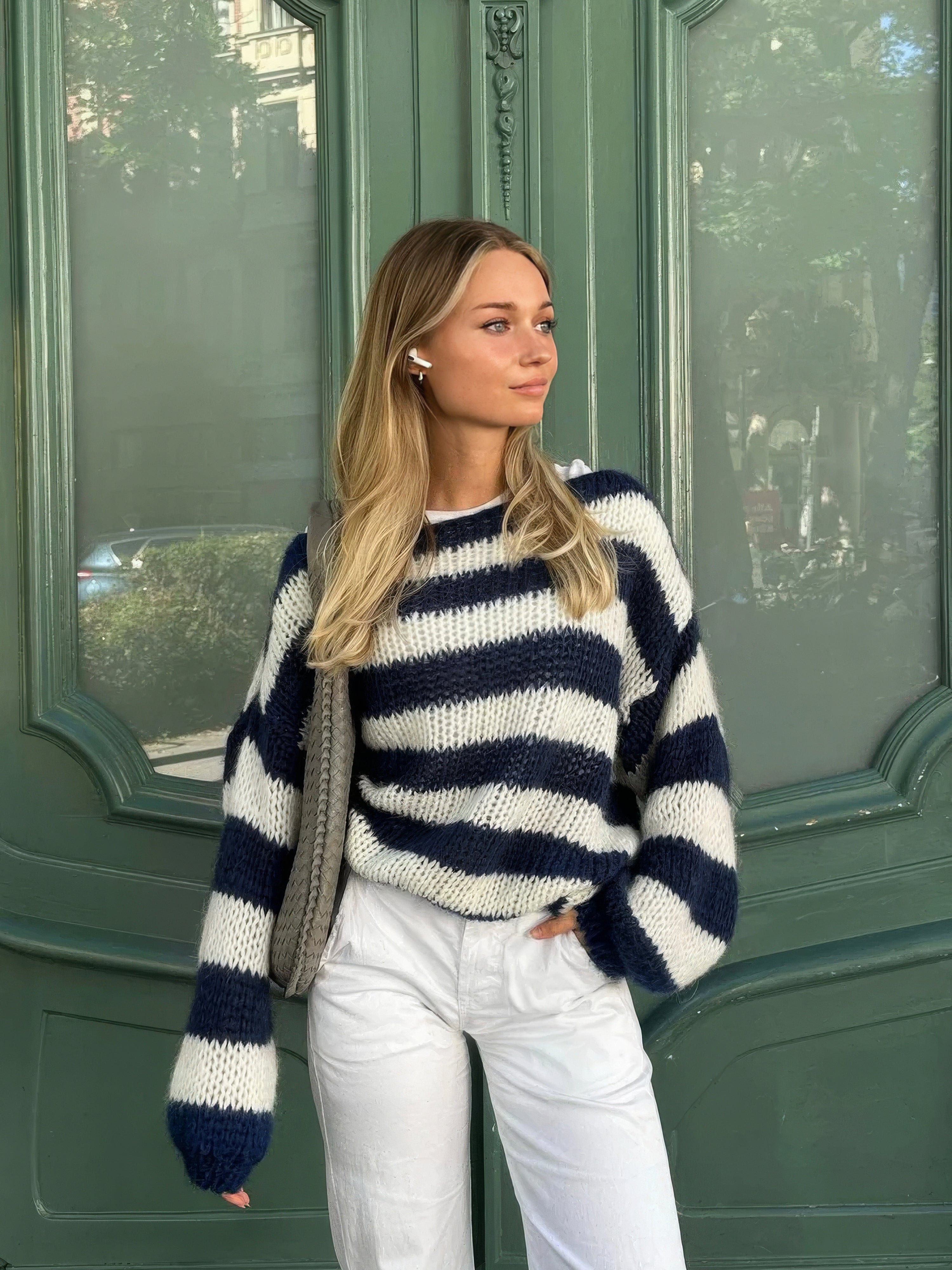 Norelle Gestreepte Gebreide Trui – Gezellige Warmte met Tijdloze Stijl