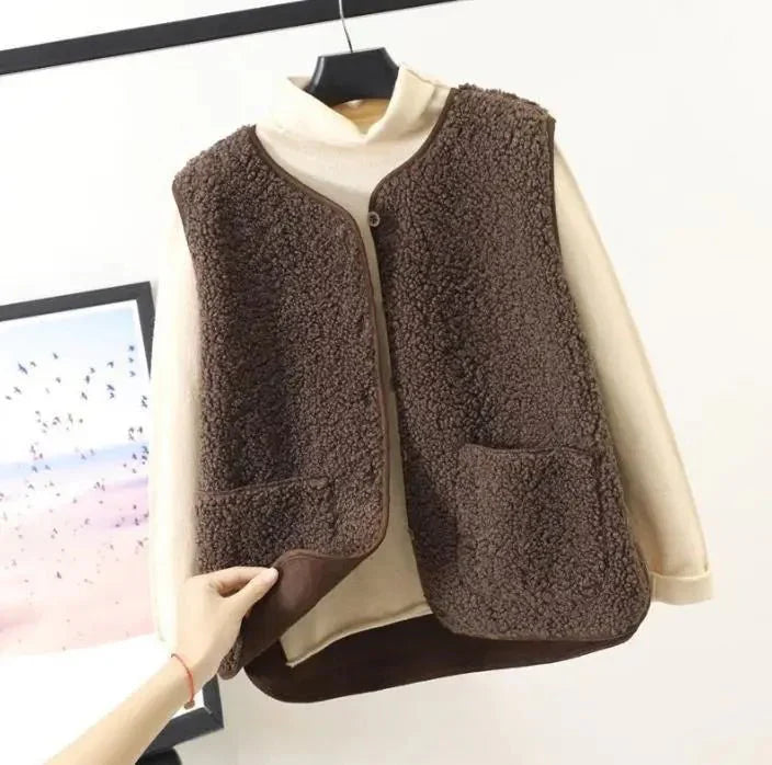 Isadora – Pluche Gilet met Luxe Zachte Textuur en Tijdloze Elegant﻿ie
