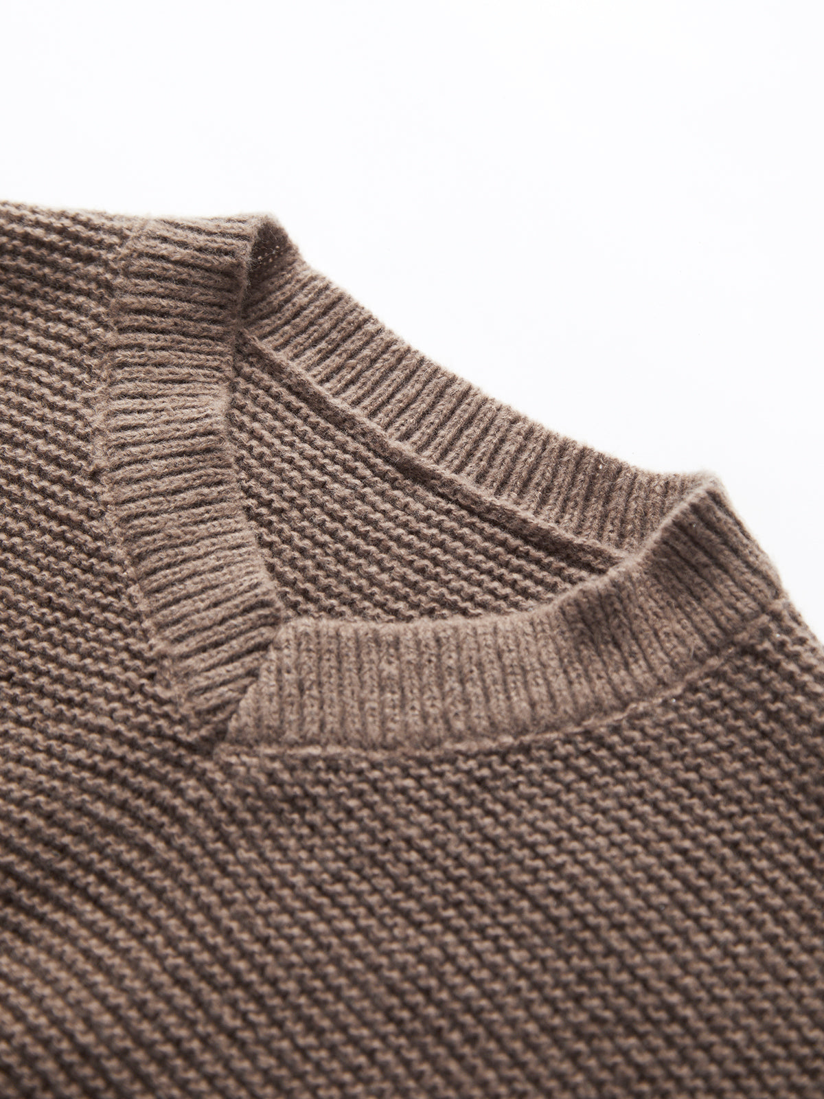 Amara – Effen Trui met Elegante V-hals