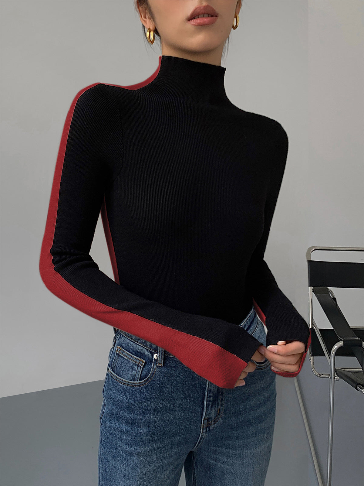 Noelle – Tweekleurige Gebreide Top met Regular Fit