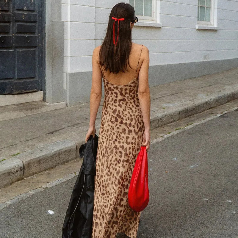 Dames maxi-jurk met luipaardprint en spaghettibandjes – licht en stretch