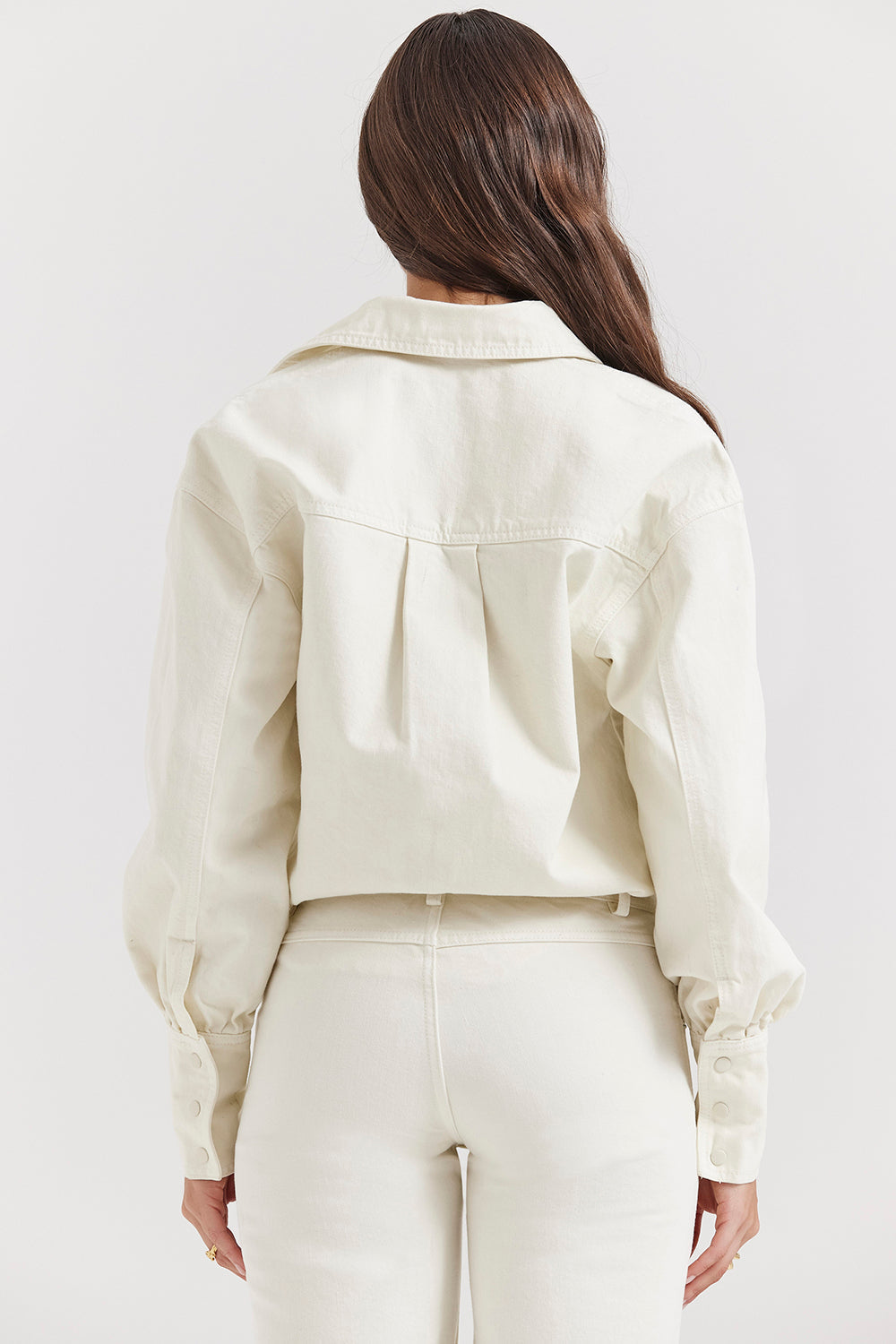 Elyra Tweedelige Set – Luchtige Elegantie in Zachte Ivoortint